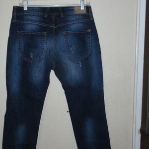 MNG jeans Sz 6 distressed 26" inseam straight leg